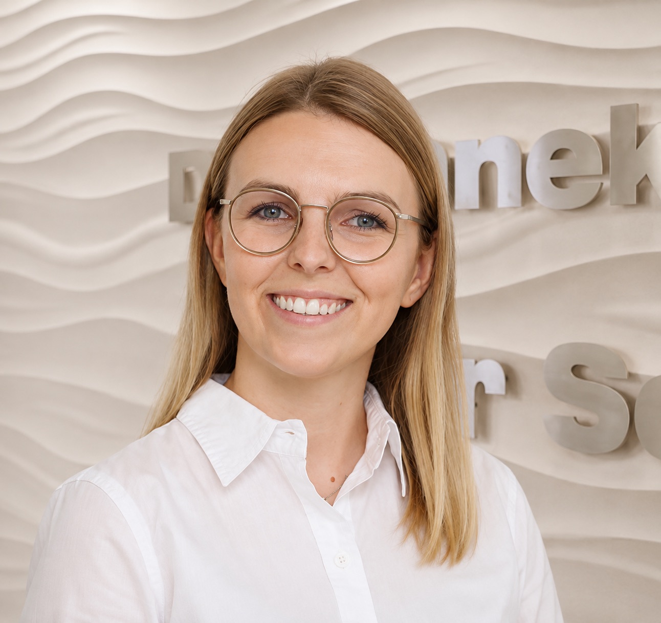 Porträt von Kira Bennek